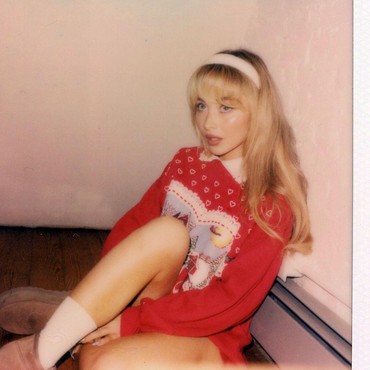 Lirik Lagu Skin - Sabrina Carpenter