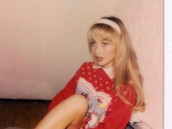 Lirik Lagu Skin - Sabrina Carpenter