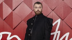 Lirik Lagu Love Is Stillness - Sam Smith