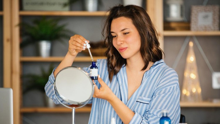 Skincare yang tidak boleh dicampur retinol