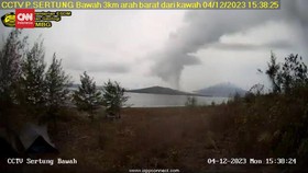 VIDEO: Anak Krakatau 7 Kali Erupsi dan Semburannya Capai 2.000 Meter