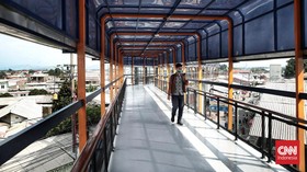 FOTO: Mengintip Uji Coba Skybridge Rp16 Miliar di Bojong Gede Bogor