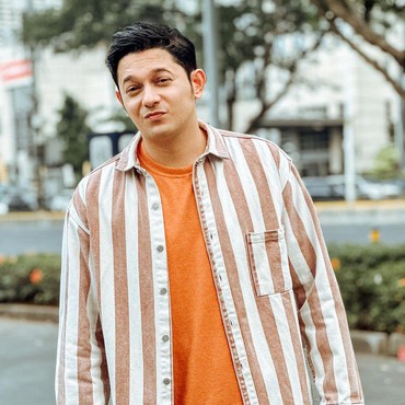 Terpopuler: Terawangan Mbak Rara untuk Vadel-Lolly vs Andrew Andika Narkoba