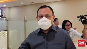 Keluar Usai Diperiksa 11 Jam Kasus Dugaan Pemerasan SYL, Firli Bungkam