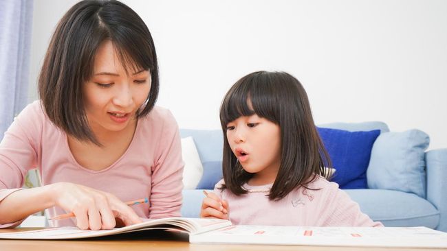 9 Lembar Kerja Mencocokkan Gambar untuk Kegiatan Anak TK Paud
