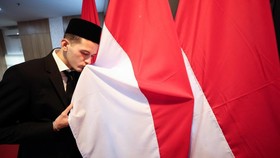 Hubner Calon Pemain Indonesia Pertama Debut di Premier League