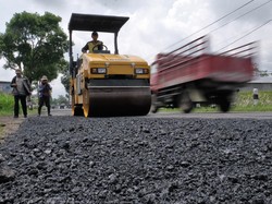 Biar Mudik Nyaman, Perbaikan Jalan Rusak di Jabar Dikebut