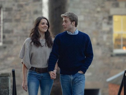 7 Potret Meg Bellamy & Ed McVey yang Berperan sebagai Kate Middleton & Pangeran William di The Crown
