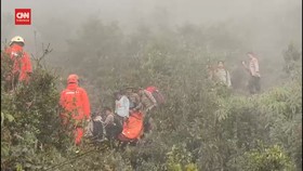 VIDEO: 75 Pendaki Gunung Marapi yang Terdaftar Telah Ditemukan