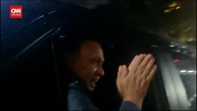VIDEO: Momen Firli Gagal Keluar Diam-diam Usai Diperiksa 11 Jam