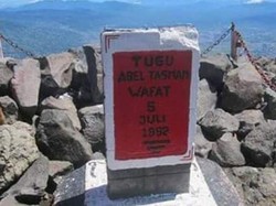 Sejarah Tugu Abel Tasman Gunung Marapi yang Punya Kenangan Pilu