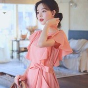 7 OOTD Manis dengan Outfit Peach, Kata Mitologi Tiongkok Bikin Terlihat Awet Muda!