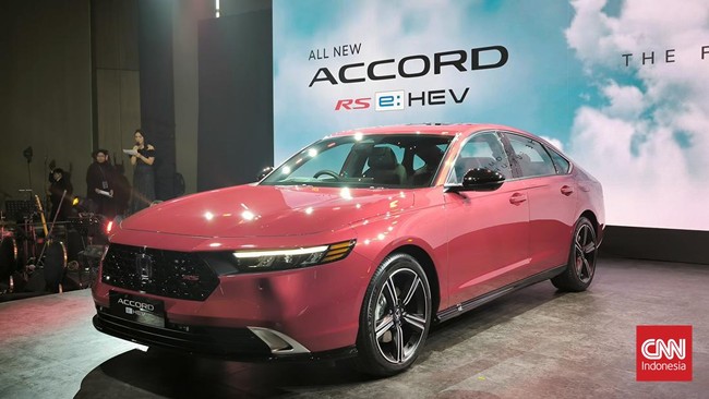 Kehadiran Honda Accord RS Hybrid ini membuat HPM memenuhi janjinya yang diucapkan pada 2022 yakni meluncurkan dua model hybrid tahun ini.