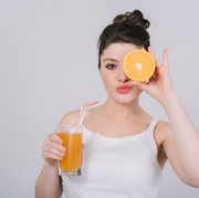 5 Jus Buah yang Baik untuk Kesehatan Mata, Beauties Pasti Suka!