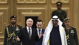 FOTO: Manuver Putin Sambangi UEA-Saudi di Tengah Agresi Israel