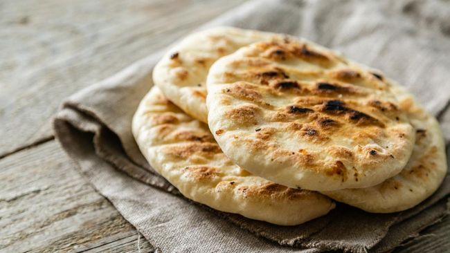 Selain jamu, Badan Kebudayaan PBB juga menambahkan roti pipih ikonik Lebanon, manoushe, ke dalam daftar warisan budaya takbenda.