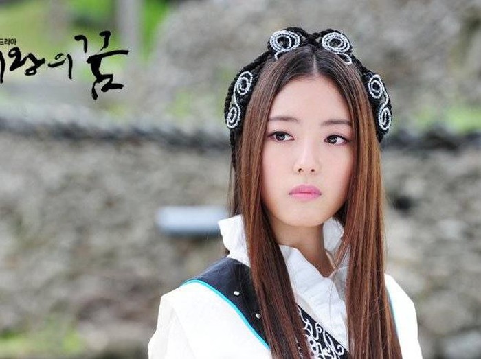 Lee Se Young di Dream of the Emperor