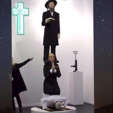 Patung Stairway to Heaven Bikin Yahudi Takut akan Kebangkitan Muslim