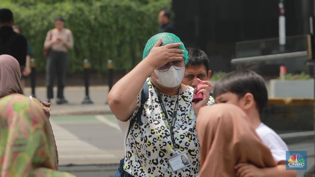 Tak Hanya RI, Asia Tenggara Juga Diserang Covid-19