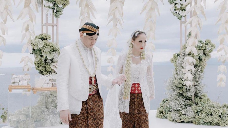 Pernikahan BCL dan Tiko Aryawardhana Pernikahan BCL dan Tiko Aryawardhana