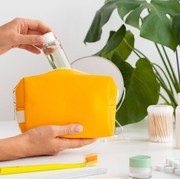 Produk Skincare yang Wajib Dibawa Saat Traveling di Liburan Akhir Tahun