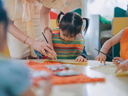 Momen Seru Rayakan Ultah ke-3 Si Kecil sambil Belajar Montessori Bersama