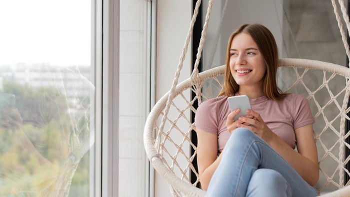 img-title 7 Aktivitas Sederhana yang Bisa Jadi Self-Recharge di Tengah Kesibukan