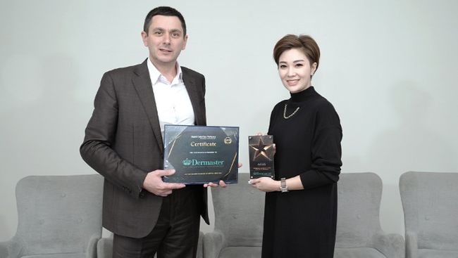 Dermaster Klinik Indonesia meraih penghargaan The Biggest Number of Aptos User 2023 in Indonesia karena menjadi pengguna benang APTOS terbanyak sepanjang 2023.