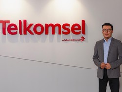 Ini Profil Nugroho Dirut Telkomsel dan Komisaris Sarwoto Atmosutarno