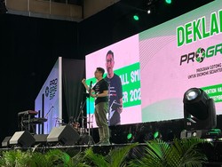 Ketua TPN: Ganjar Seperti Jokowi, Rajin Blusukan Plus Tidur di Rumah Rakyat