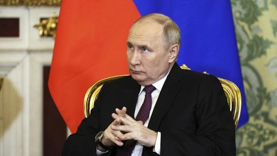 Presiden Rusia Vladimir Putin memuji keberhasilan pasukan militernya merebut kota Avdiivka di timur Ukraina sebagai 