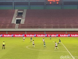 Babak Pertama PSS Sleman Vs RANS Nusantara 1-0