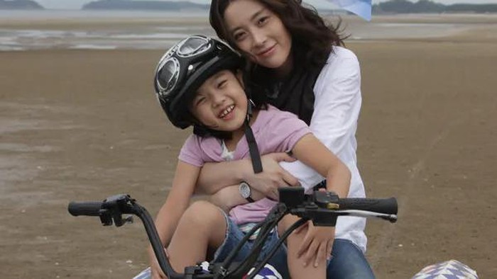 Menjelang Hari Ibu, Simak 5 Rekomendasi Film Korea Tentang Ibu & Anak yang Penuh Haru!