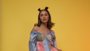 img-title Veronika Krasnasari Si Model Internasional yang Peduli Lingkungan