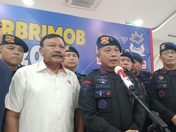 Sambut HUT ke-78, Brimob Polri Gelar Lomba Indoor Skydiving