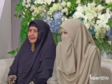 img-title Ibu Mertua Umi Pipik Jalani Pemeriksaan Polisi Terkait Dugaan Penipuan Travel Umrah