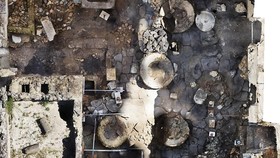 FOTO: Arkeolog Temukan Toko Roti Kuno Perbudak Manusia di Kota Pompeii