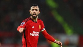 MU Dibantai, Fernandes Diklaim Sengaja Absen Lawan Liverpool