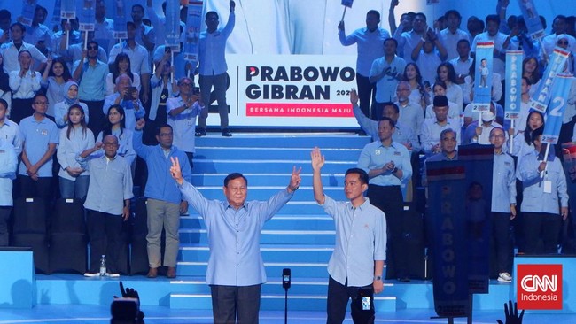 Dalam Sirekap KPU, ada 15 kabupaten/kota yang datanya sudah diinput 100 persen. Sebagian besar dimenangkan Prabowo-Gibran.