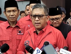 Soal Temuan PPATK, Hasto Sentil Partai yang Tiba-tiba Banyak Balihonya