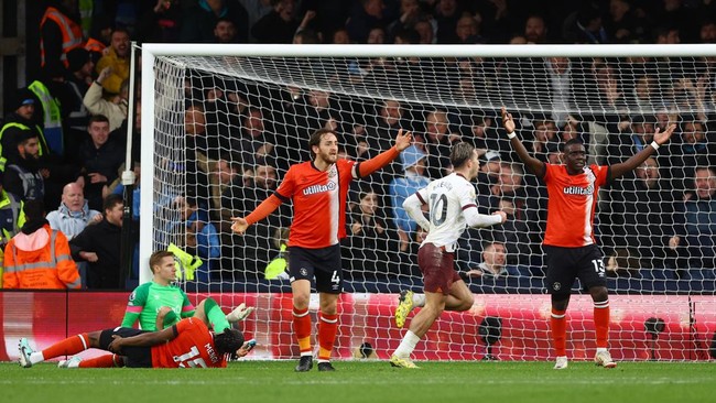 Manchester City sukses mengalahkan Luton Town pada pertandingan Liga Inggris di Kenilworth Road, Minggu (10/12) malam.