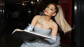 Ariana Grande Berniat Lebih Fokus Main Musikal Usai Bintangi Wicked