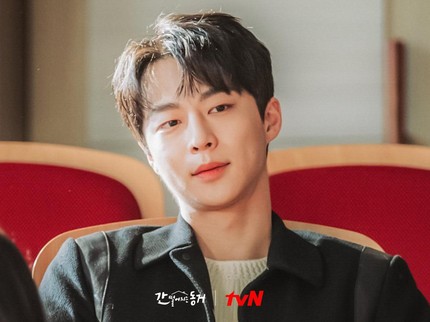 7 Drama Korea Dibintangi Bae In Hyuk, Terbaru The Story of Park's Marriage Contract