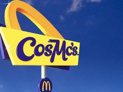 Baru! McDonalds Buka CosMcs Gerai Minuman Bergaya Retro