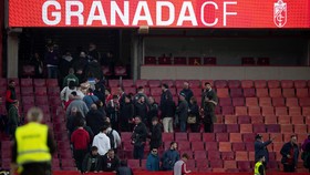 Granada vs Athletic Bilbao Disetop Usai Penonton Meninggal di Stadion
