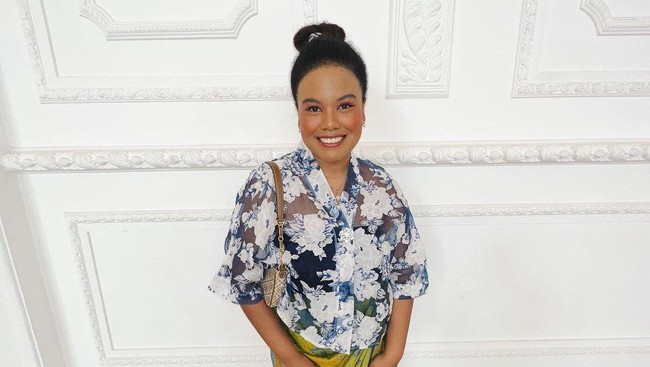 Lelah Kerja Keras, Jemimah Cita Curhat Lewat Lagu