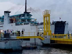Rampung Direvitalisasi, Dermaga Baru di Pelabuhan Gilimanuk Dicoba