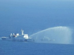 Memanas! Filipina Protes ke Diplomat China Soal Tembakan Meriam Air