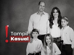 Prince William Posting Kartu Natal Keluarga, Kecantikan Charlotte Disorot