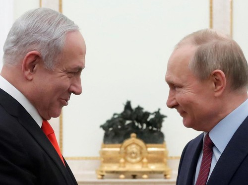 Putin Telepon Netanyahu, Bicarakan soal Suriah dan Iran